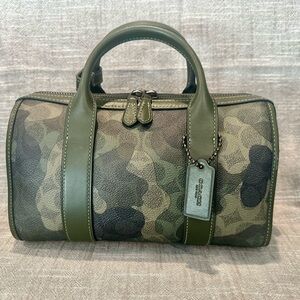 🪖 Coach Gotham 24 Duffle Bag — Signature Camo — New With Tags